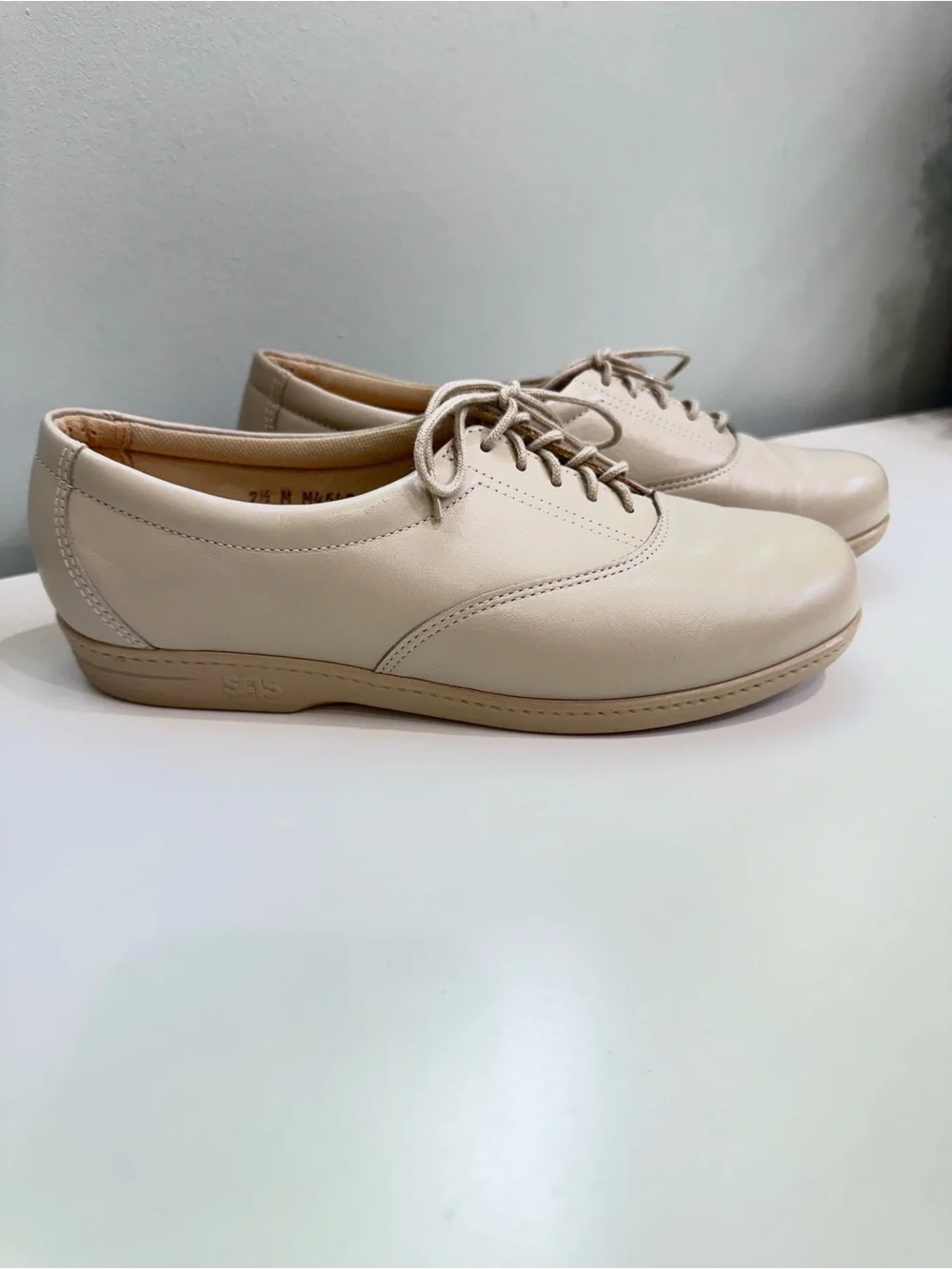 SAS Tripad Comfort Shoes Womens 7.5M Beige Leather Lace Up Walking Orthotic USA